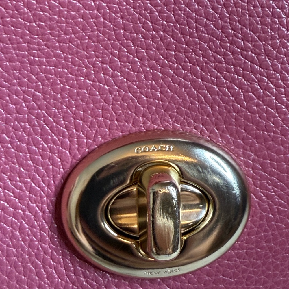 Coach Pink Leather Shoulder Bag with Gold Accents - Picture 10 of 16